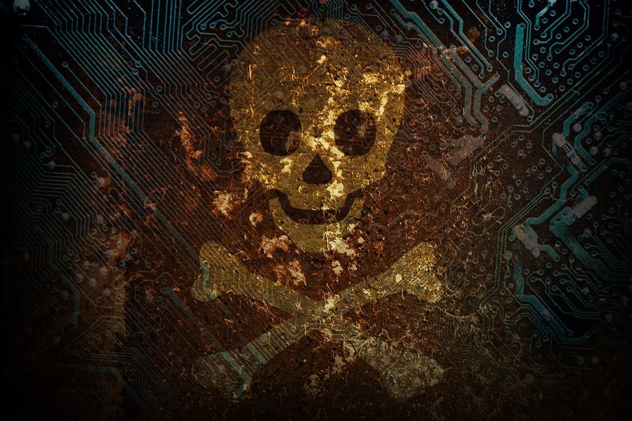 Malicious Code Adapts to Target Multiple CPU Architectures